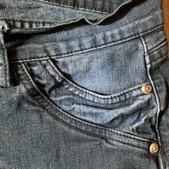 Mashu Dark Wash Jeans - Picture 5 of 9